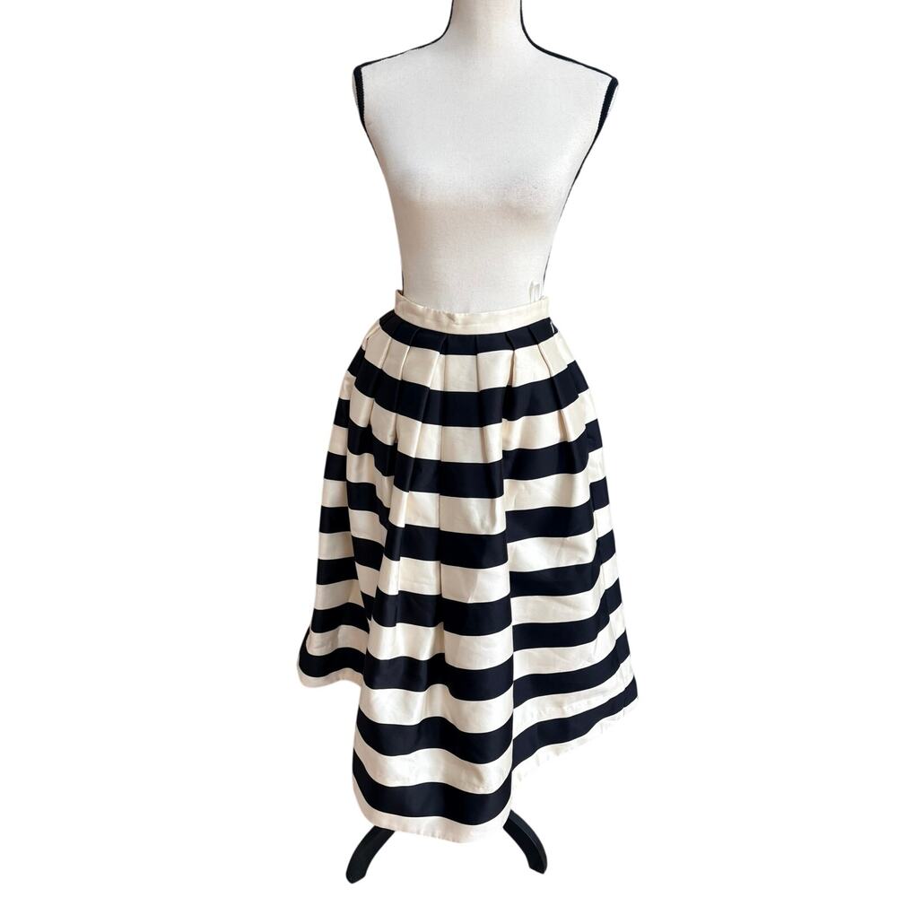 Tibi Women's Silk Midi Escalante Skirt NWT Size 4 Black Ivory Stripe Pleated